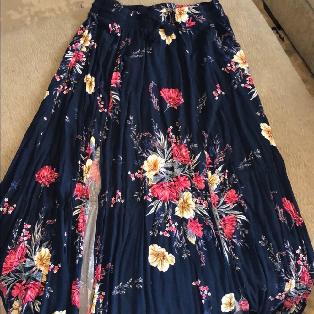 Navy skirt
